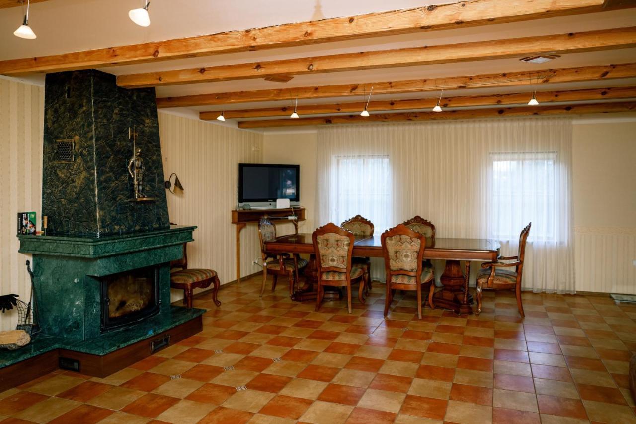 Bash Village House Вентспилс Екстериор снимка